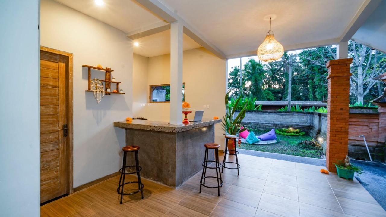 Aura Dormitory House Ubud Eksteriør billede